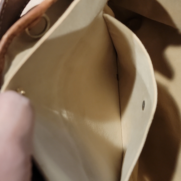 Authentic Louis Vuitton Gallirea PM bag🤩 - Picture 13 of 15